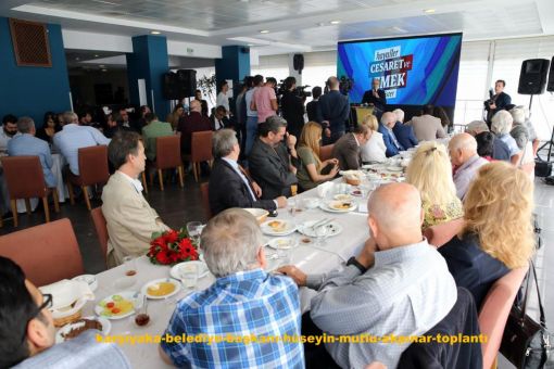  Karşıyaka Belediyesi Toplantı