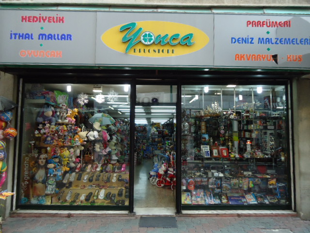 YONCA DRUGSTORE Oyuncak &Hediyelik